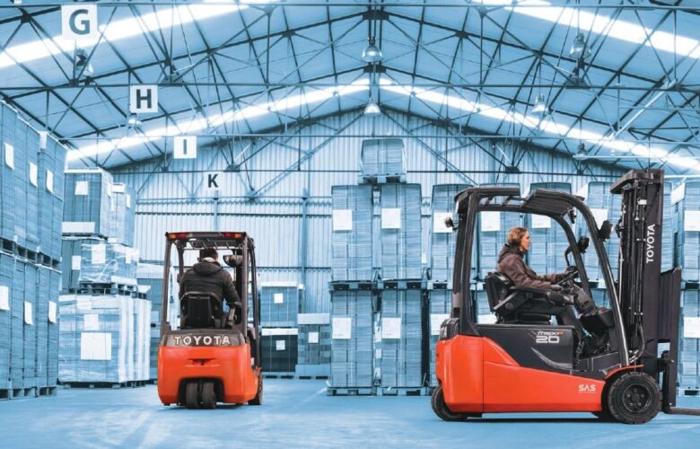 How to Choose the Right Forklift Motor Controller for Your Electric Vehicle Fleet